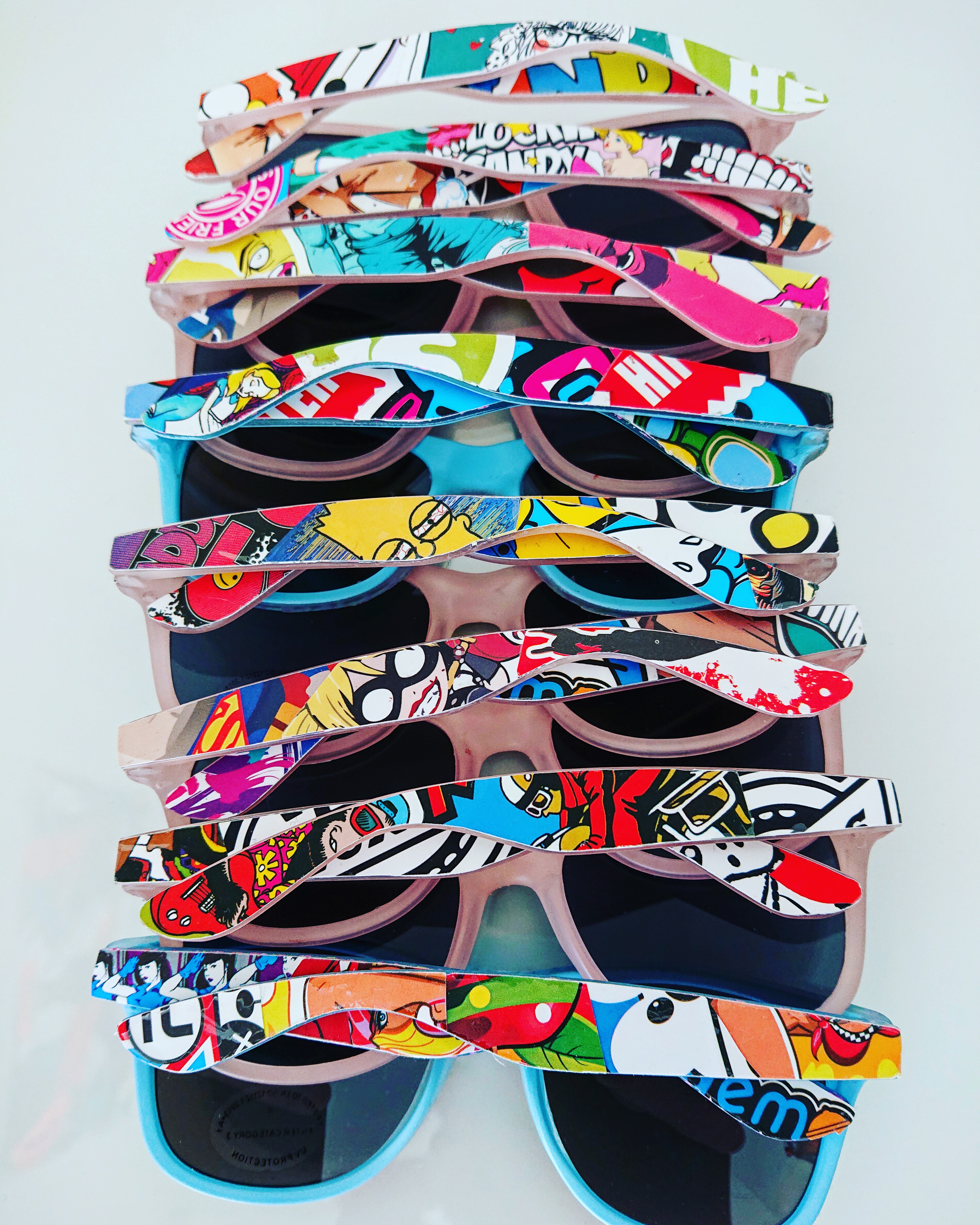 Sticker Bombing Kids Sunglasses